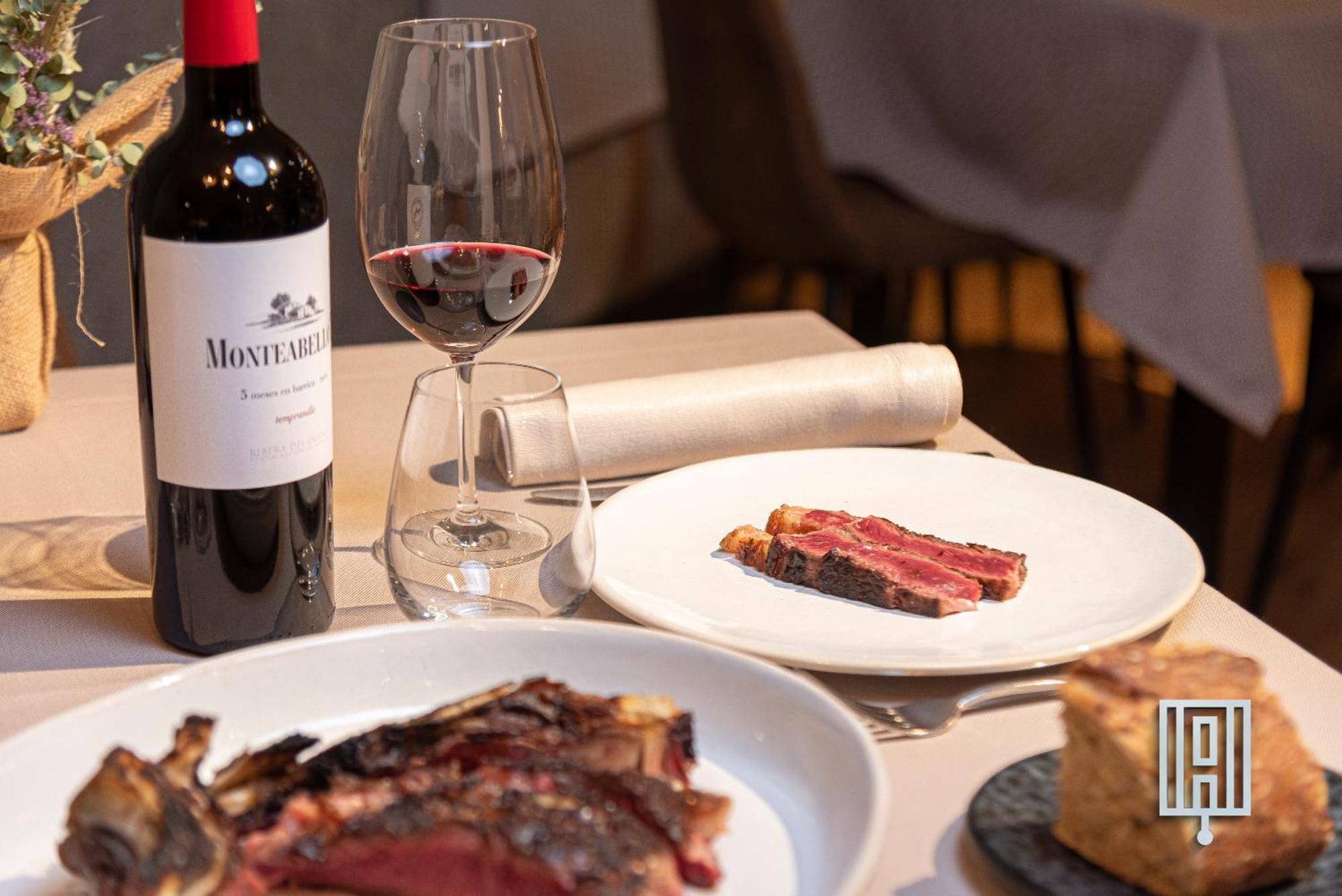 Restaurante Hotel Abadesa Villagonzalo Pedernales Dış mekan fotoğraf